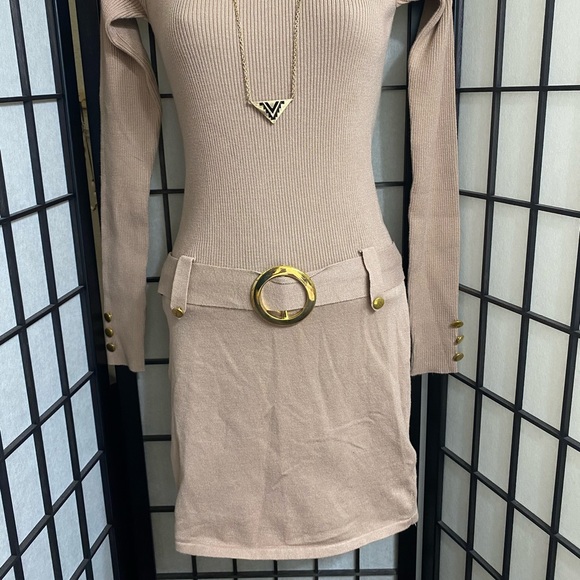 Adorable Derek Heart Retro 70’s Belted Tan Dress - Picture 4 of 5